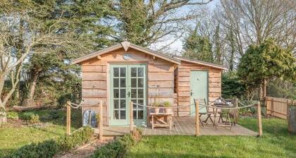 Toad Hall Lodges, Wangford (Whole Site, All 5 Lod