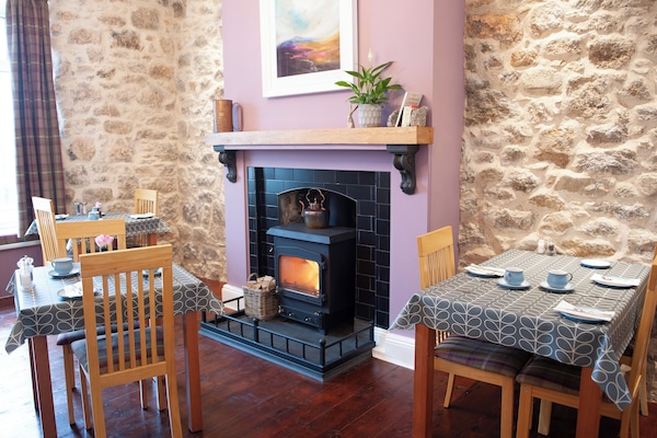 Egyptian cotton sheets, premium bedding, Tempur-Pedic beds