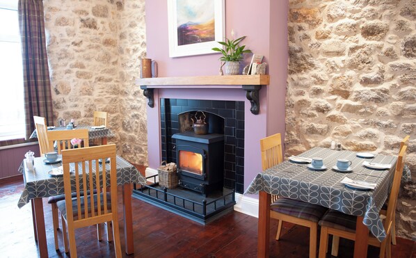 Egyptian cotton sheets, premium bedding, Tempur-Pedic beds