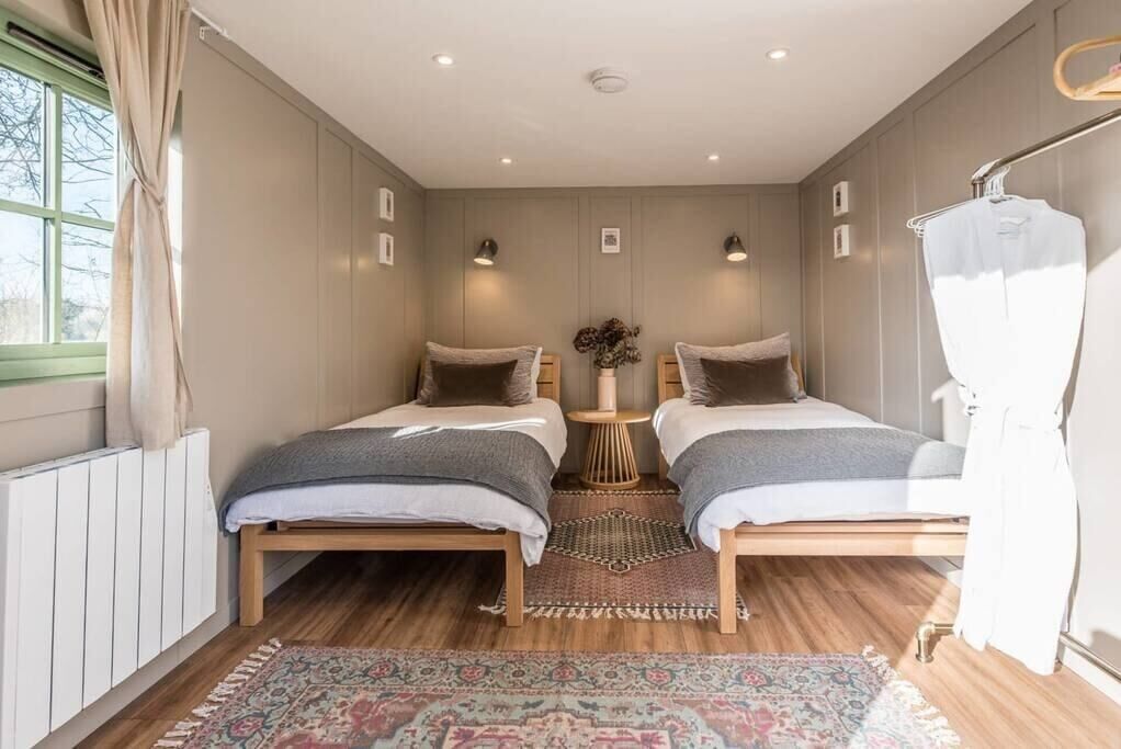 1 間睡房、床單