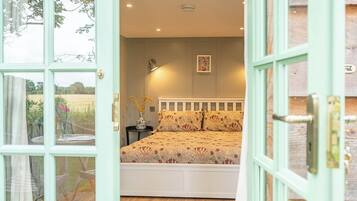 1 dormitorio y ropa de cama