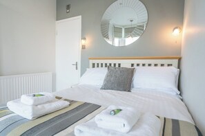 2 Schlafzimmer, Bügeleisen/Bügelbrett, Reisekinderbett, WLAN
