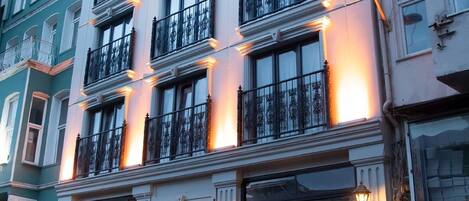 Overnatningsstedets facade