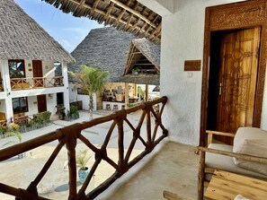 Panoramic Studio | In-room safe, free WiFi, bed sheets - Mayai Ocean Resort (Bwejuu)