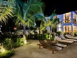 Sundeck
