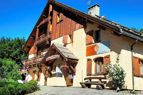 Façade de l’hébergement