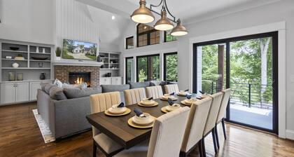 Entertain, Enjoy Friends and Family - amazing amenities inc hot tub!