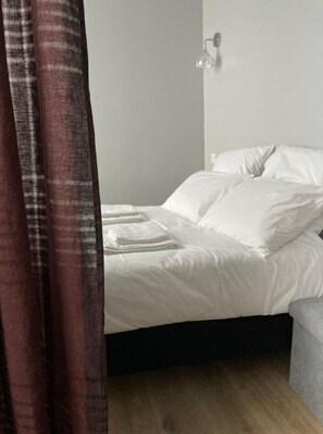 1 bedroom, iron/ironing board, travel crib, free WiFi