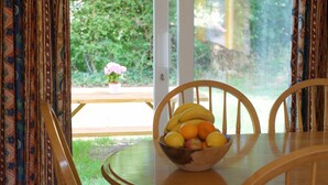 Cottage, Multiple Beds | Dining - Leitrim Quay - Riverside Cottage 4 (Carrick-on-Shannon)