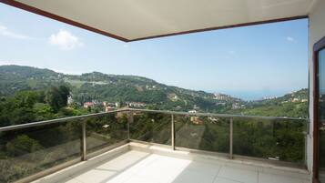 Family Apartment | 3 bedrooms, free WiFi