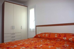 4 bedrooms