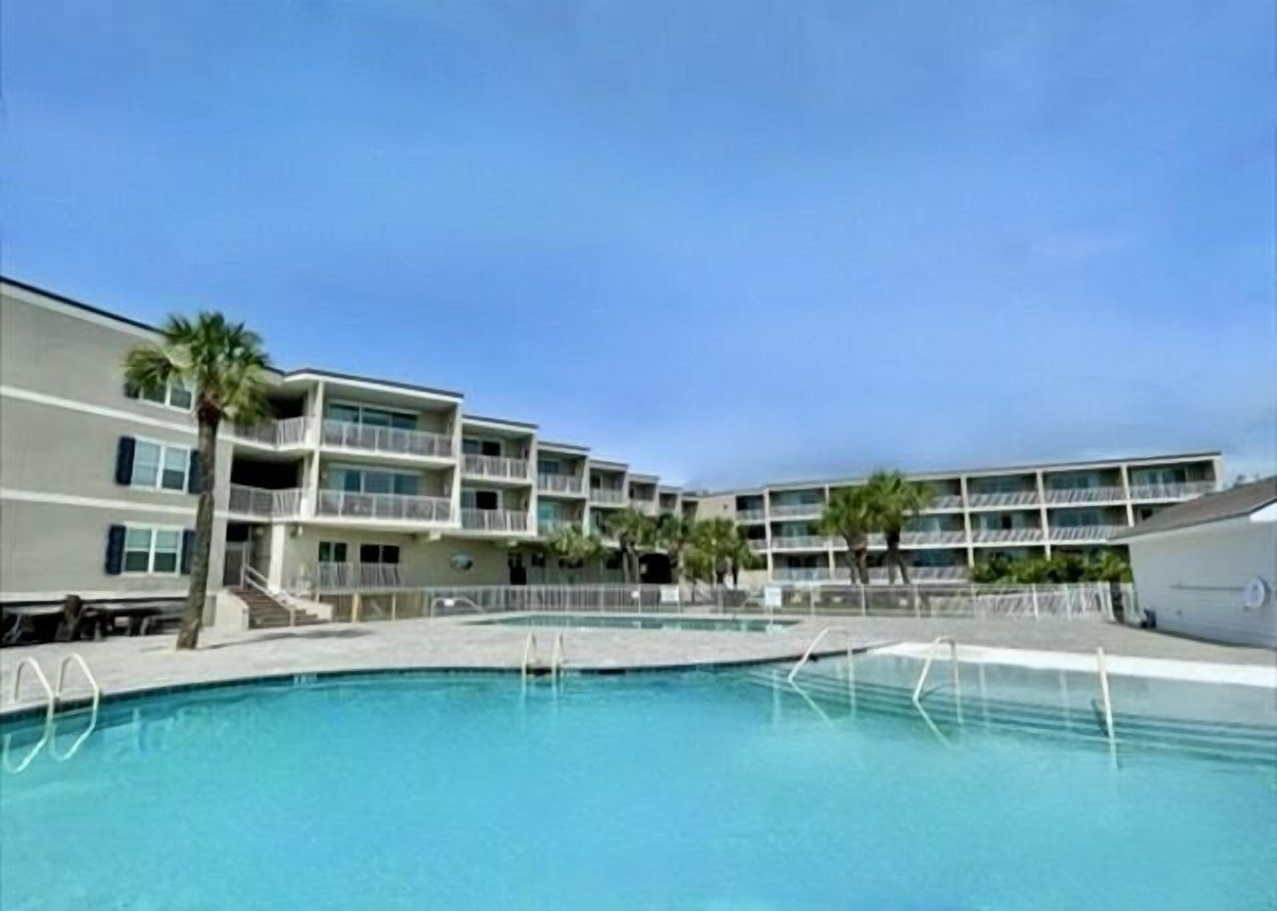Gull Reef Oceanview, Tybee Island, sleeps 8