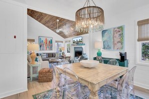 Dining - Lagoon View Retreat | Renovated Home with Pelican Bay Pool Access (Isle of Palms)