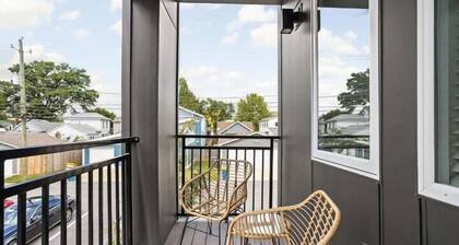 TWO CozySuites Stylish 3BR Downtown Indy