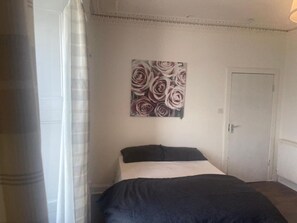 1 soverom, wi-fi og sengetøy