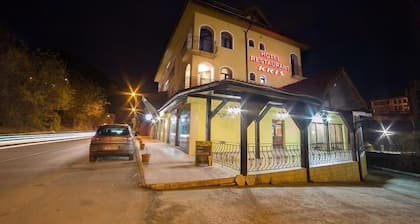Kris Hotel
