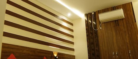 エグゼクティブ ルーム | WiFi (無料)