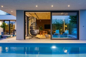 A heated pool - Villa Marli ZadarVillas (Zaton)
