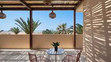 Hochwertige Bettwaren, Pillowtop-Betten, Zimmersafe, Schreibtisch