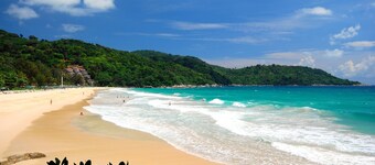 Villa Malee , Sea View Infinity Pool, Staff, Chef