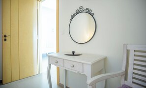 Villa, 5 Schlafzimmer, Balkon, Gartenblick | Innenbereich