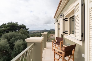 Villa, 5 Bedrooms, Balcony, Garden View | Balcony - The Cerulean Villa - The Concord Of Blue And Green! (Kefalonia)