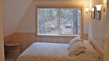 Cabin, 4 Bedrooms, Microwave | 4 bedrooms