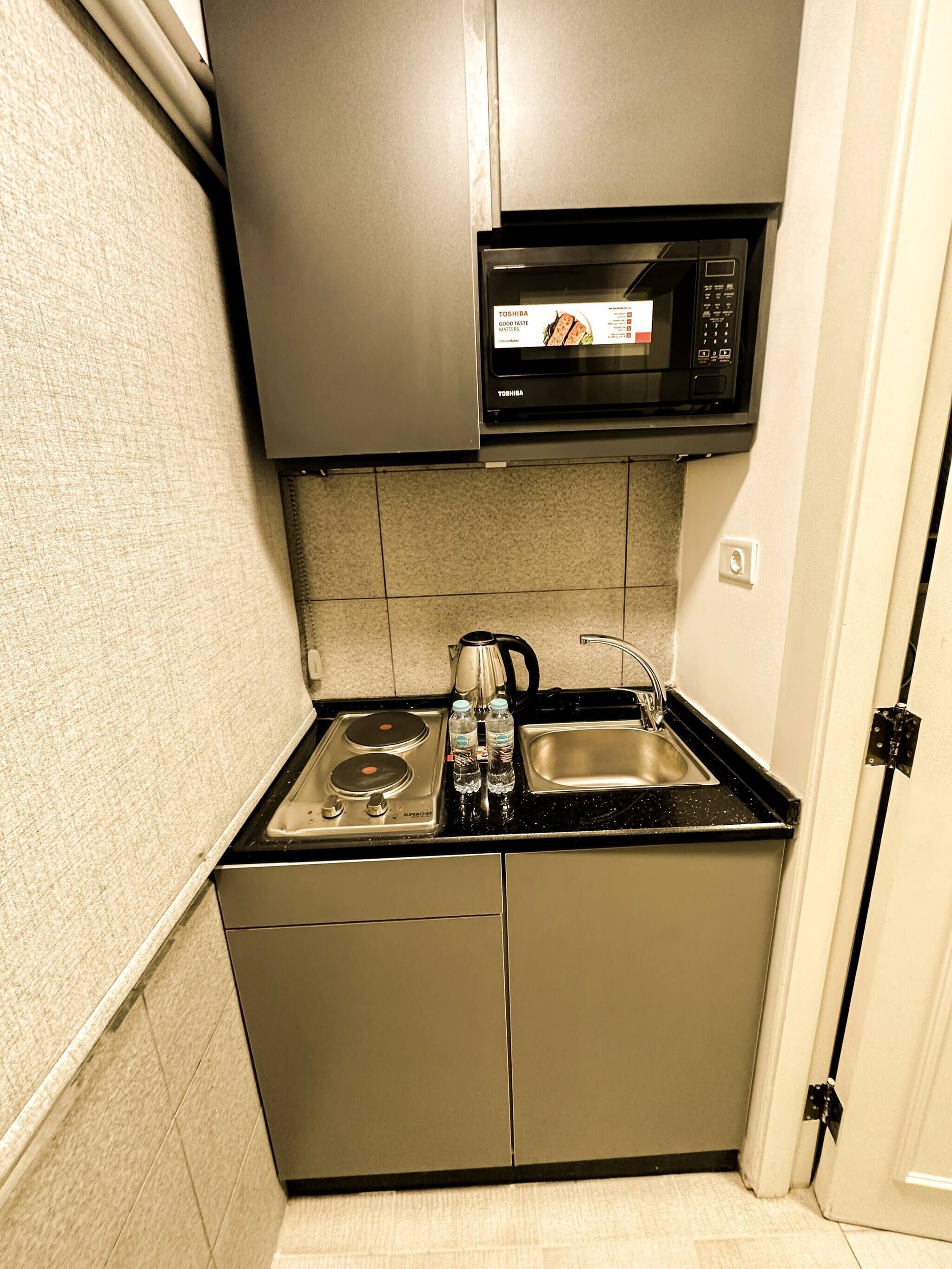 Apartment, 1 Bedroom, Accessible, Smoking | Interior