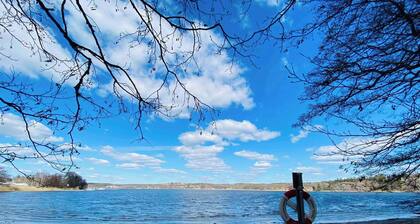 Charming Studio Flat In Sollentuna, Stockholm