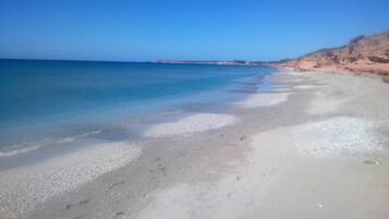 House, Multiple Bedrooms, Smoking, Terrace | Pantai