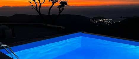 Villa, 2 Schlafzimmer, Raucher, Balkon | Pool