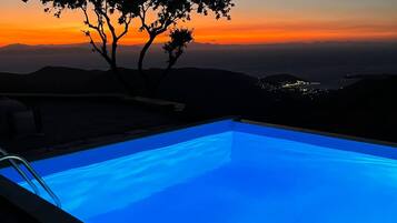 Biệt thự, 2 phòng ngủ, hút thuốc, ban công | Hồ bơi | Hồ bơi ngoài trời