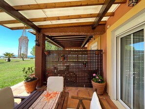 Ferienhaus, 3 Schlafzimmer, Balkon, Gartenblick | Balkon