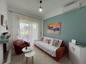 House, 3 Bedrooms, Balcony, Garden View | Living room - Cozy Dora's Beach House Offers Panoramic Views of Sea! (Sithonia)