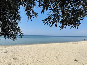 Talo, 3 makuuhuonetta, parveke, näköala puutarhaan | Ranta