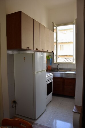 Apartment, 1 Schlafzimmer, Raucher, Balkon | Eigene Küche