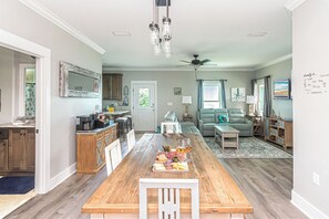 غرفة لتناول الطعام