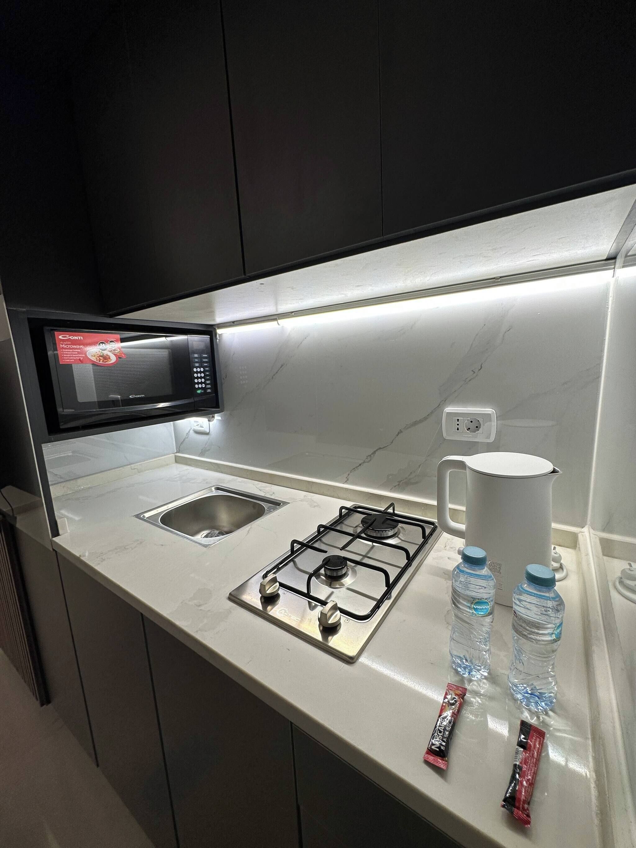 Apartment, 1 Bedroom, Accessible, Smoking | Interior