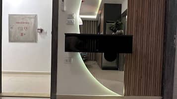 Apartment, 1 Schlafzimmer, barrierefrei, Raucher | Wohnzimmer