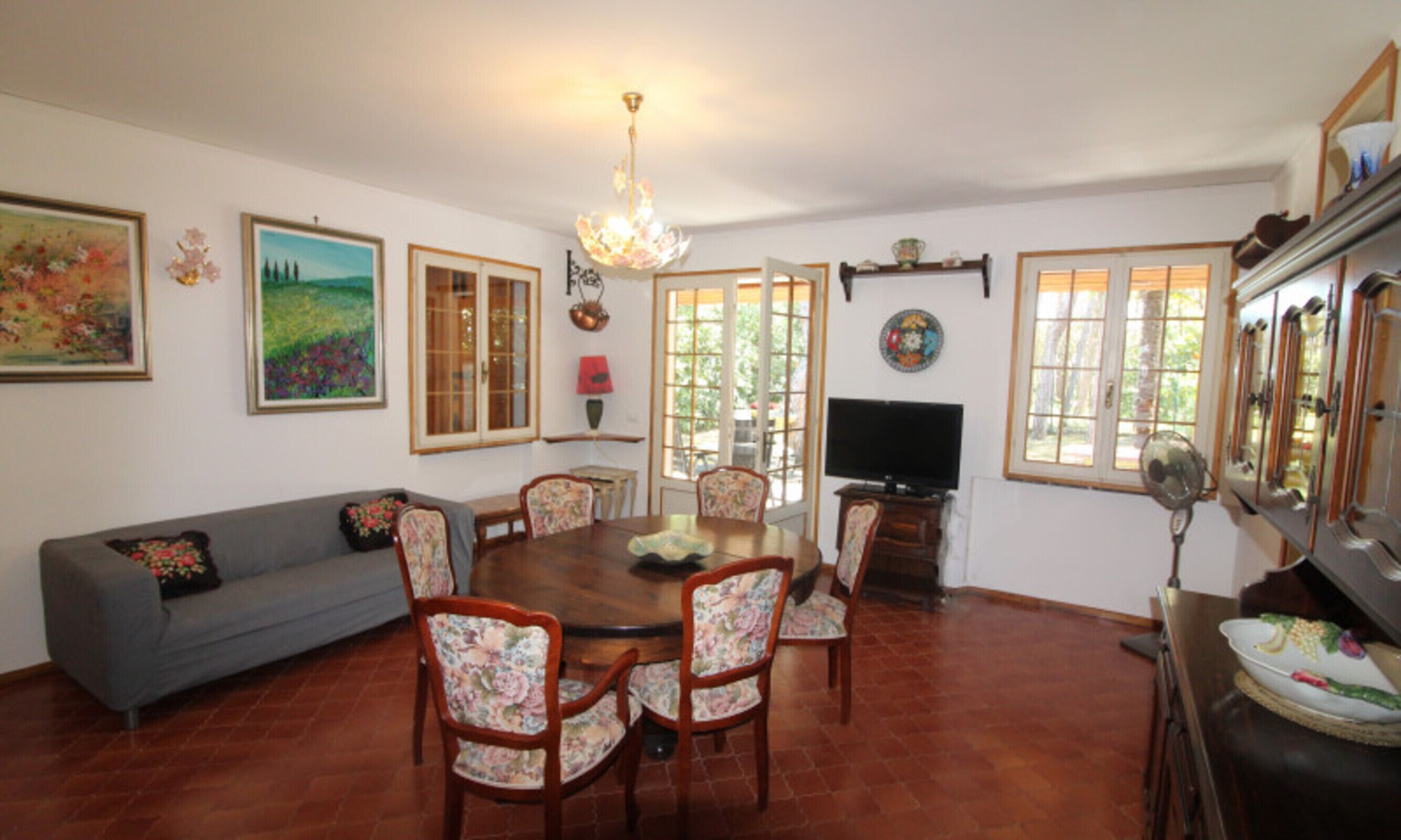 Villa, 3 Bedrooms, Balcony, Garden View | Dining room