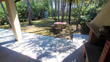 Villa, 2 Bedrooms, Balcony, Garden View | Garden