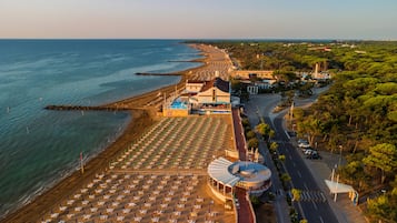 Villa, 2 Bedrooms, Patio, Garden View | Beach