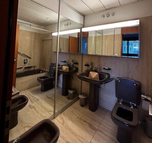 Appartamento, 2 camere da letto, balcone, vista lago | Bagno