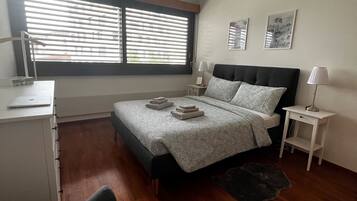 2 bedrooms