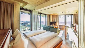 Apartment (HOME SKYLINE, Floor 10-17) | 1 Schlafzimmer, hochwertige Bettwaren, Zimmersafe, Schreibtisch