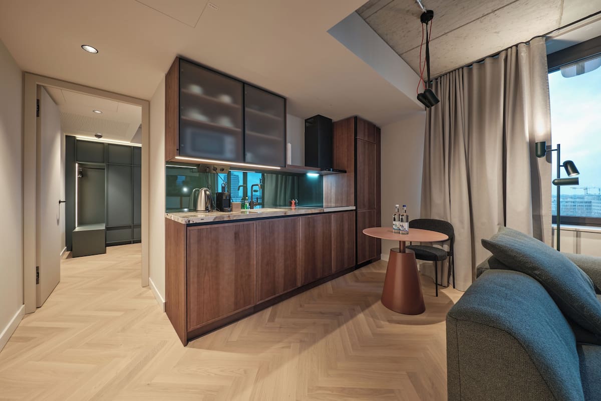 Apartamento (SUITE) | 1 dormitorio, ropa de cama de alta calidad, caja fuerte y escritorio