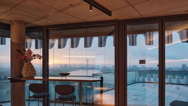 Executive-lounge