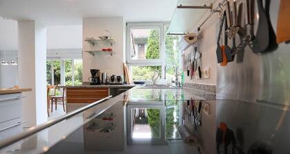 25 min to Center - 2680sf Artist's House South Munich - Vacation Work Seminars