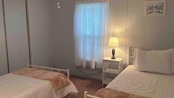 3 bedrooms, free WiFi, bed sheets