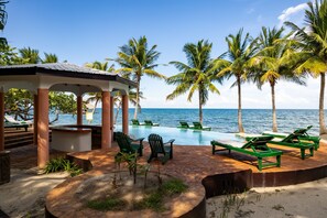 Pool - TBS 39 Beachside Resort Style Condo-Pool-3 Bedroom (Placencia)